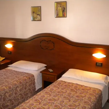 Hotel Lagoscuro Molino Nuovo (Genoa)