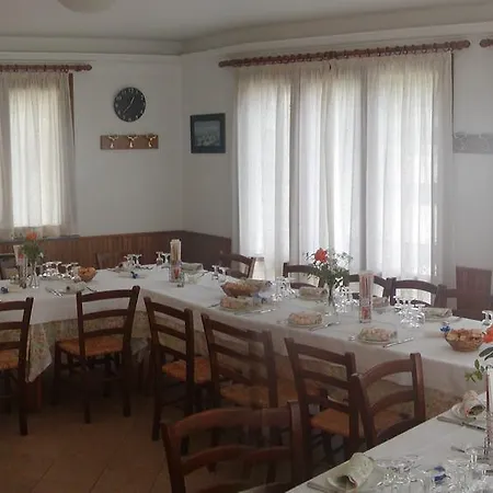 Lagoscuro Hotel